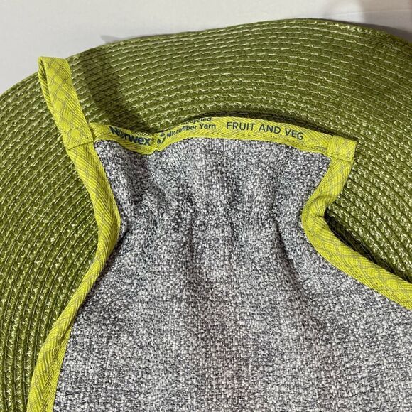 Norwex Veggie & Fruit Scrub Mitt limited edition NWOT - Picture 9 of 10